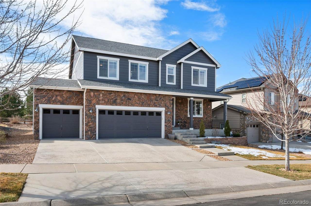 25084 Pinewood Place - Photo 1