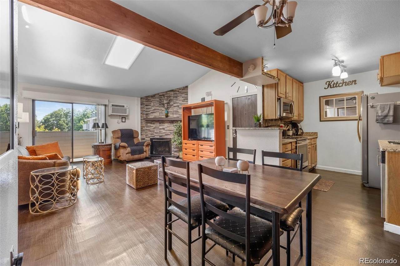 10150 Virginia Avenue - Photo 1