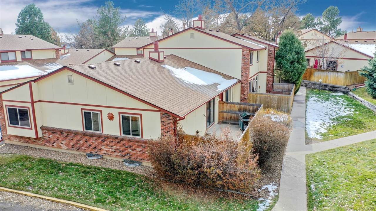 1941 102nd Avenue - Photo 1