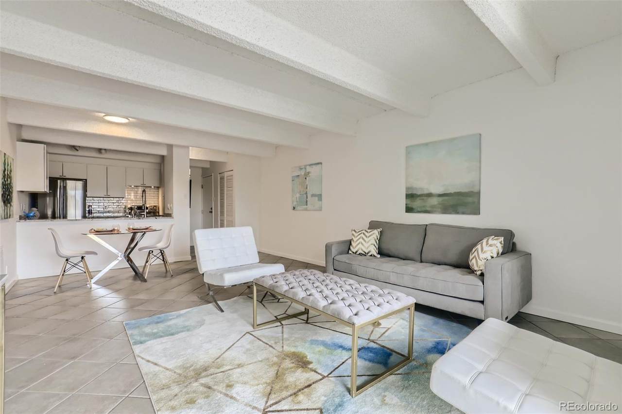 1433 Williams Street - Photo 1