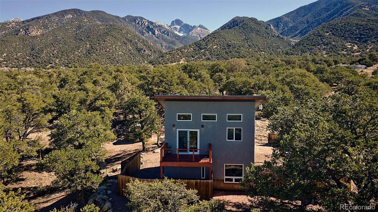 4352 Rarity Way - Photo 1