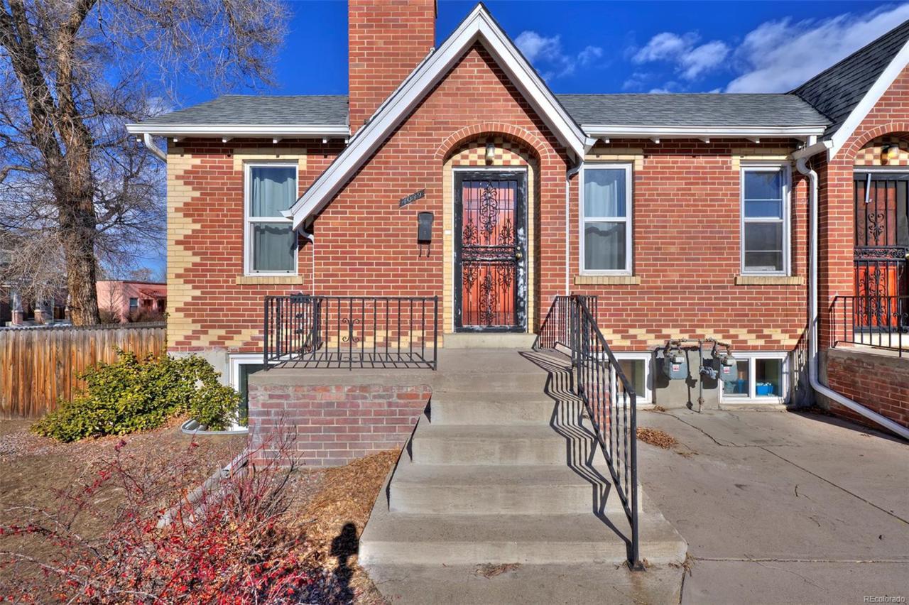 4039 44th Avenue - Photo 1
