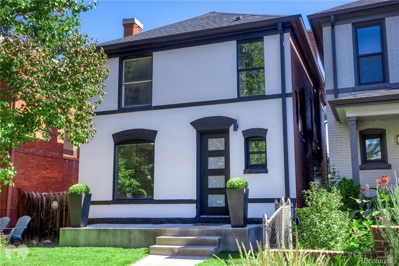 2326 Clarkson Street - Photo 1