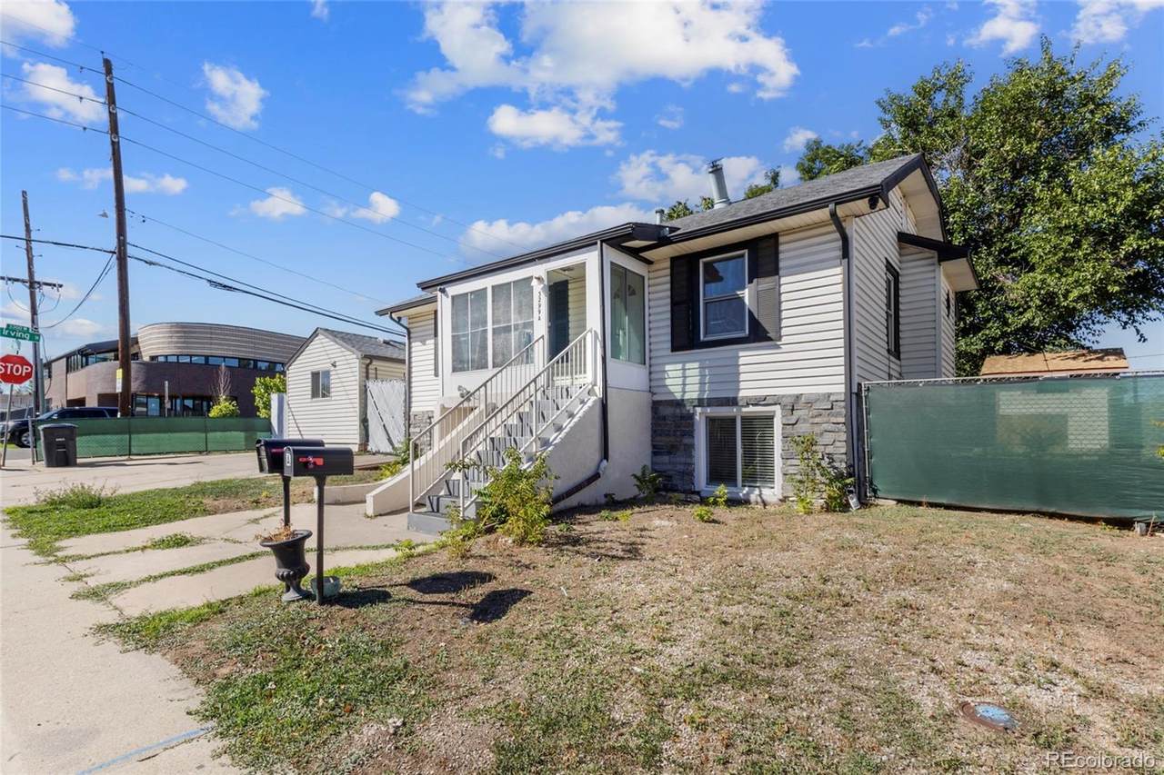 3299 Dakota Avenue - Photo 1