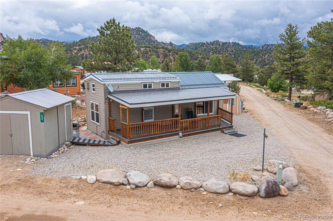 10795 County Road 197A - Photo 1