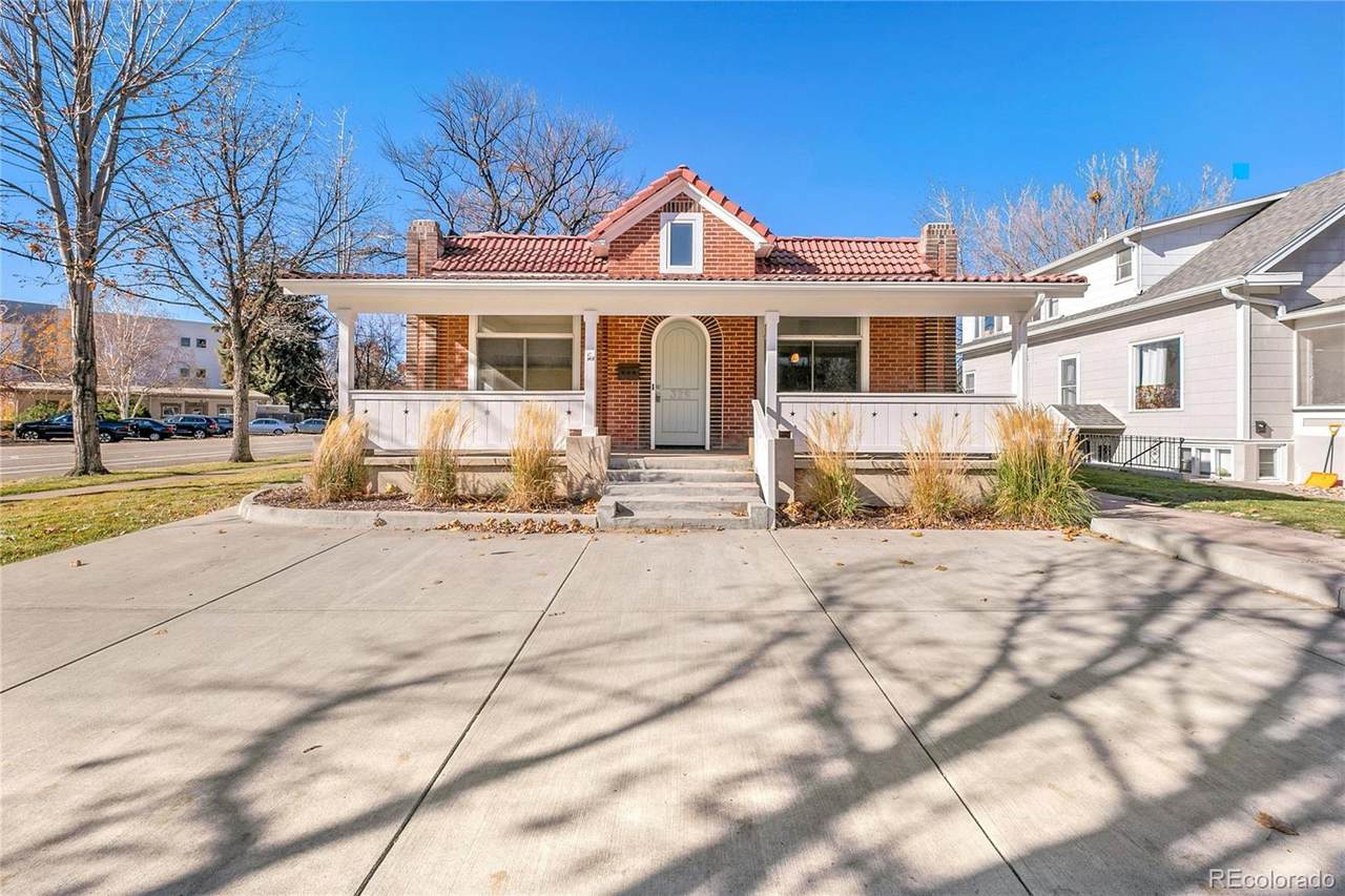 329 Sherwood Street - Photo 1