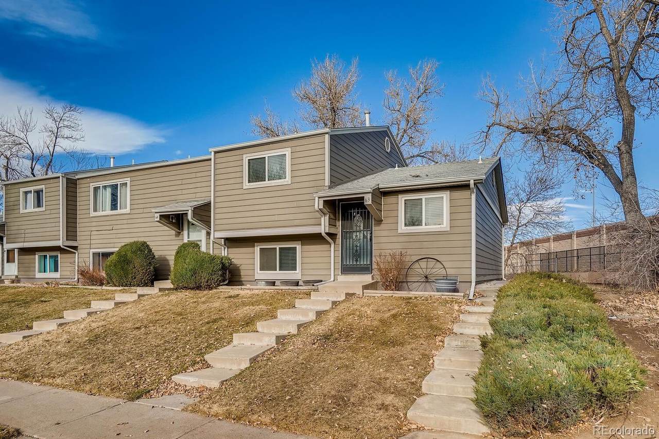 5721 92nd Avenue - Photo 1