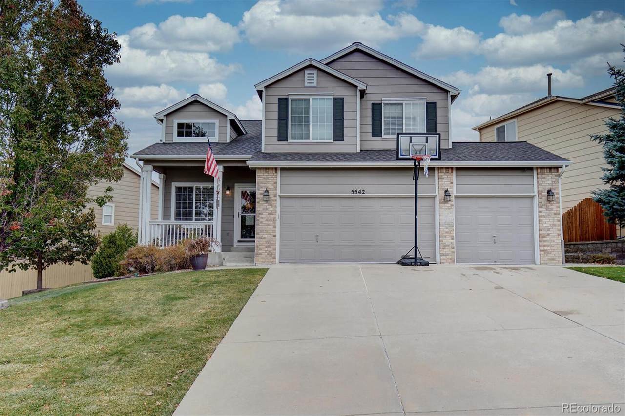 5542 Valdai Way - Photo 1