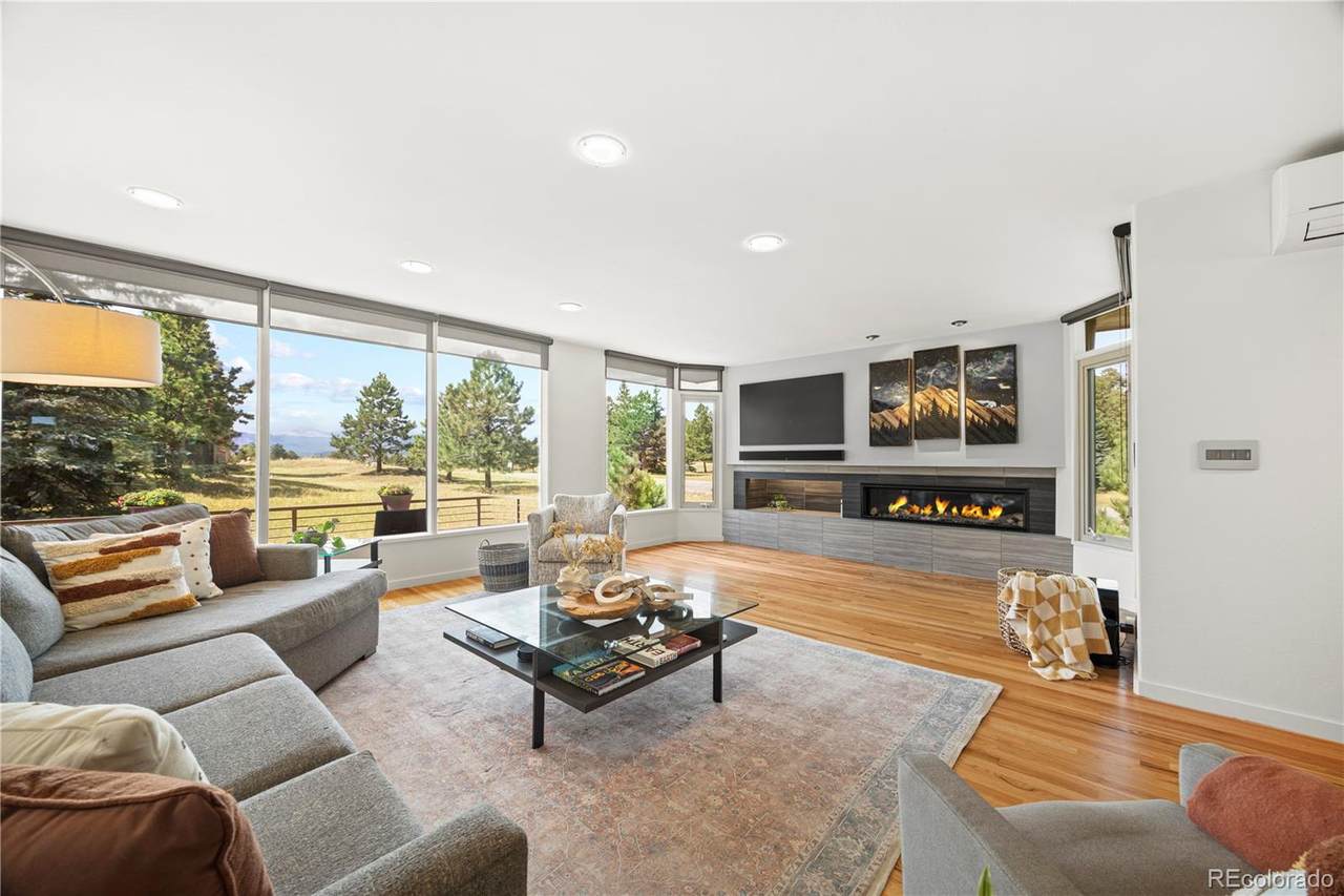 1405 Meadowrose Drive - Photo 1