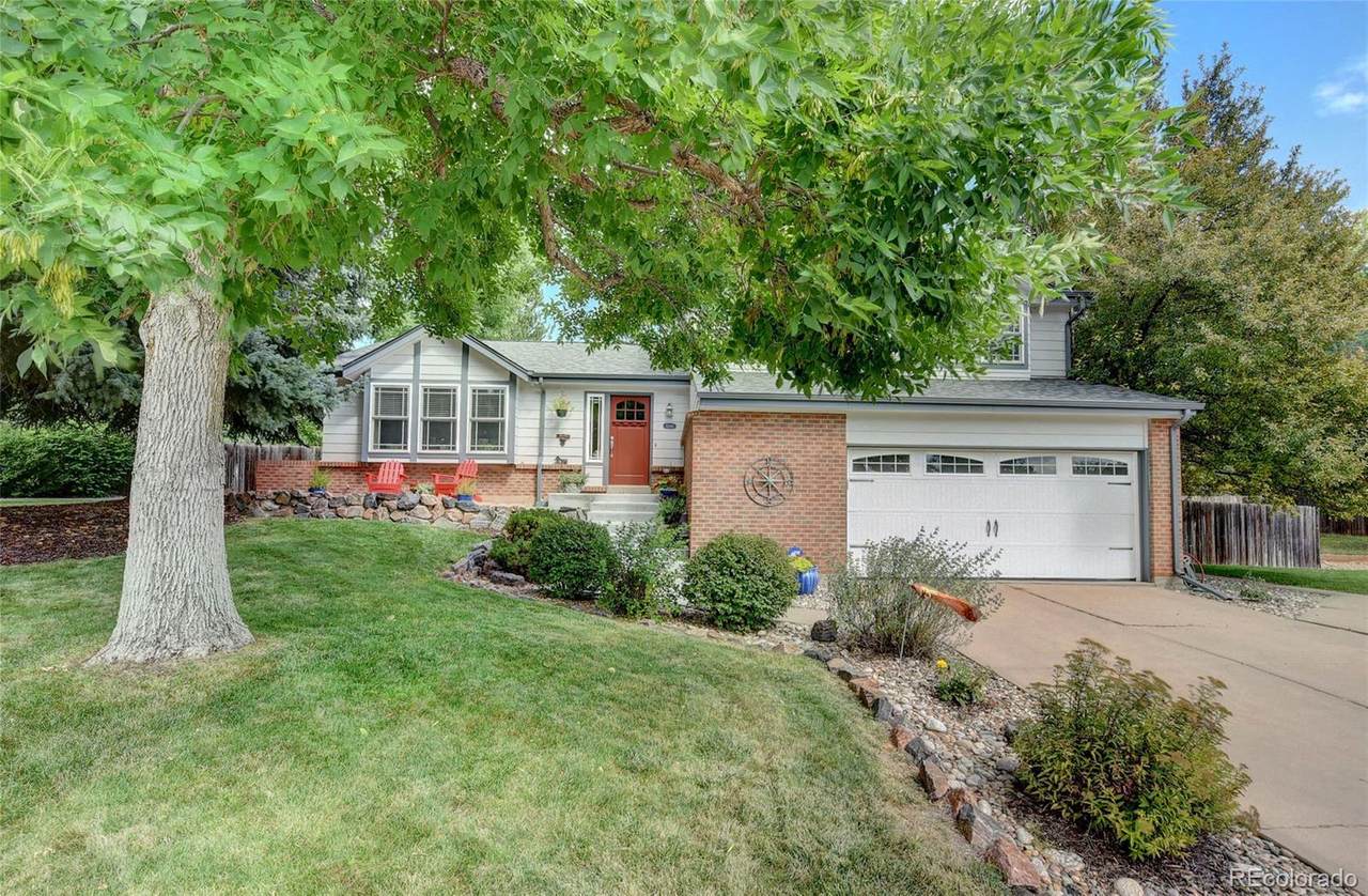 6248 Sheridan Boulevard - Photo 1