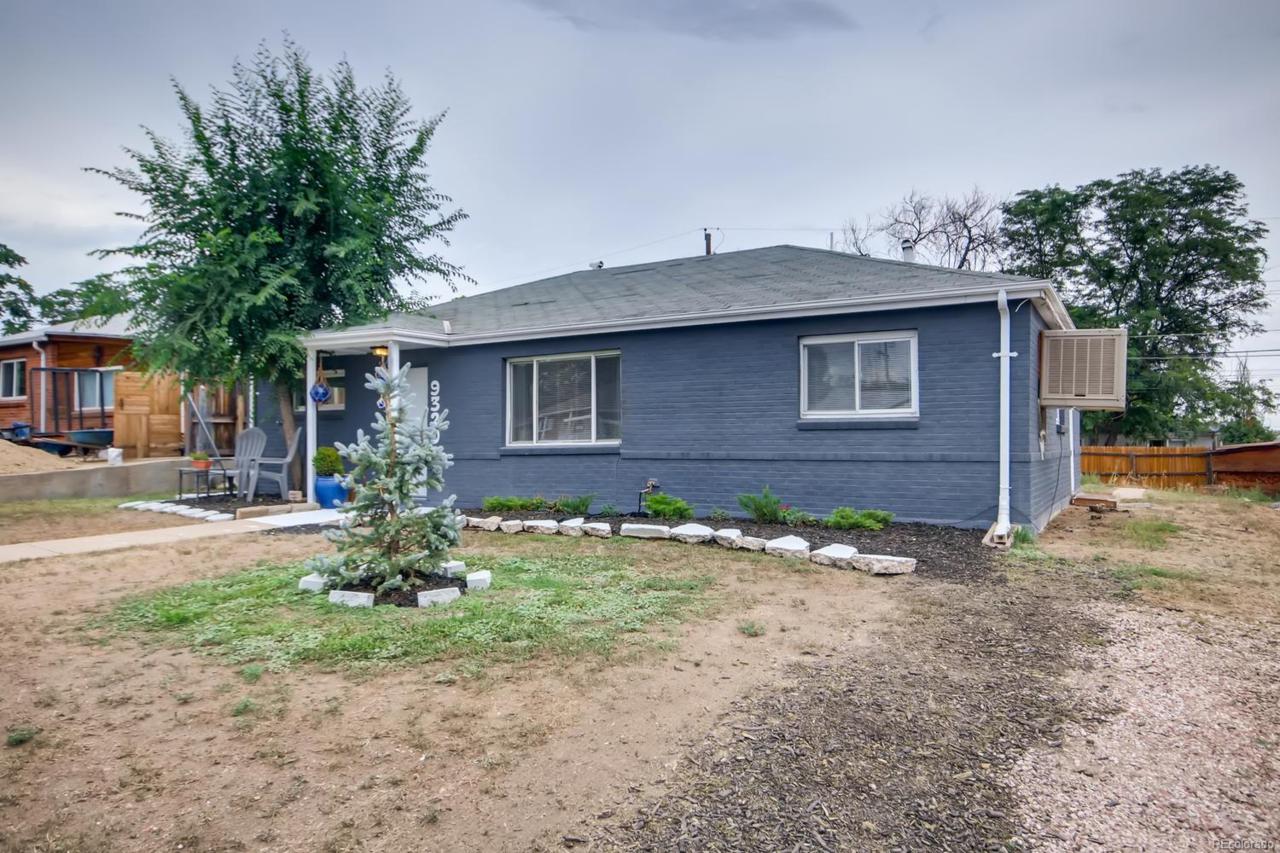 9320 Lilly Court - Photo 1