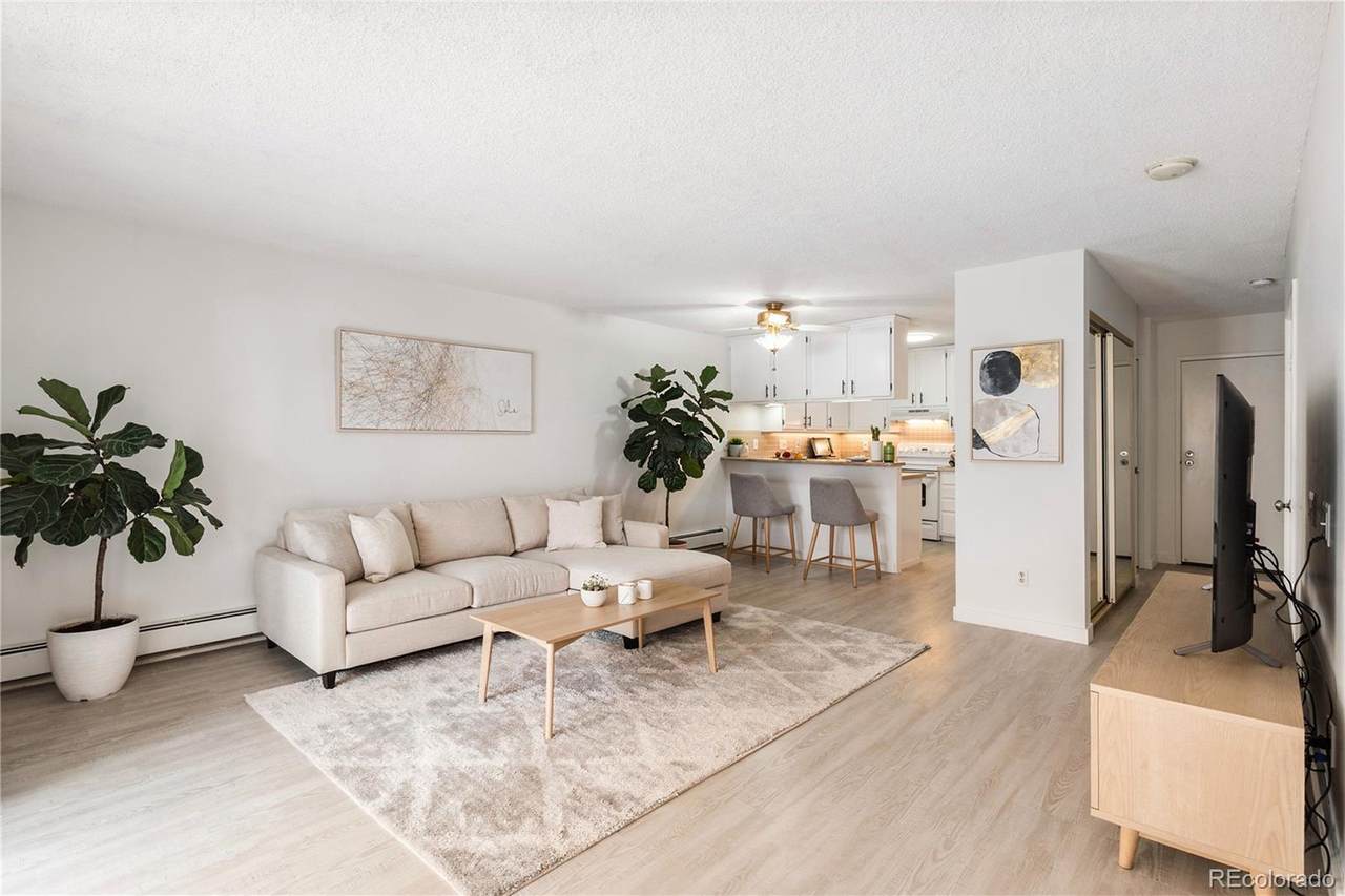 3470 Poplar Street - Photo 1