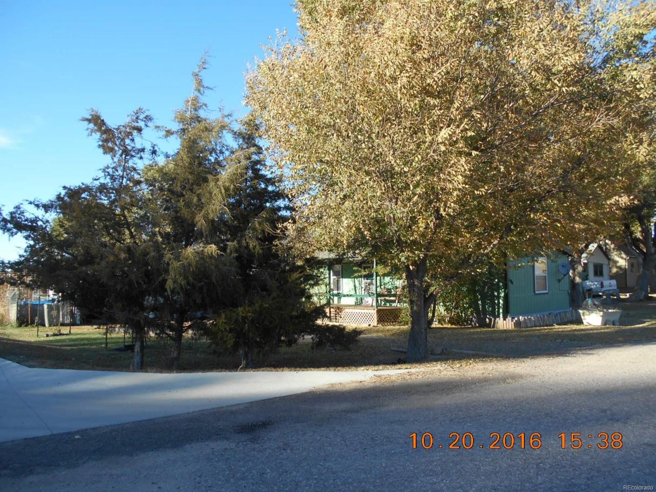 104 Rock Island Avenue - Photo 1