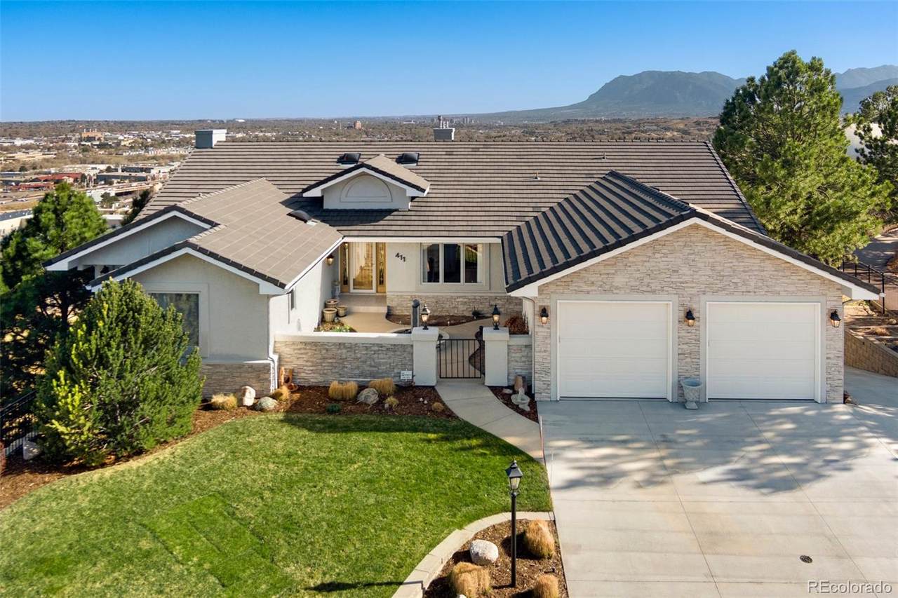 411 Sunbird Cliffs Lane - Photo 1