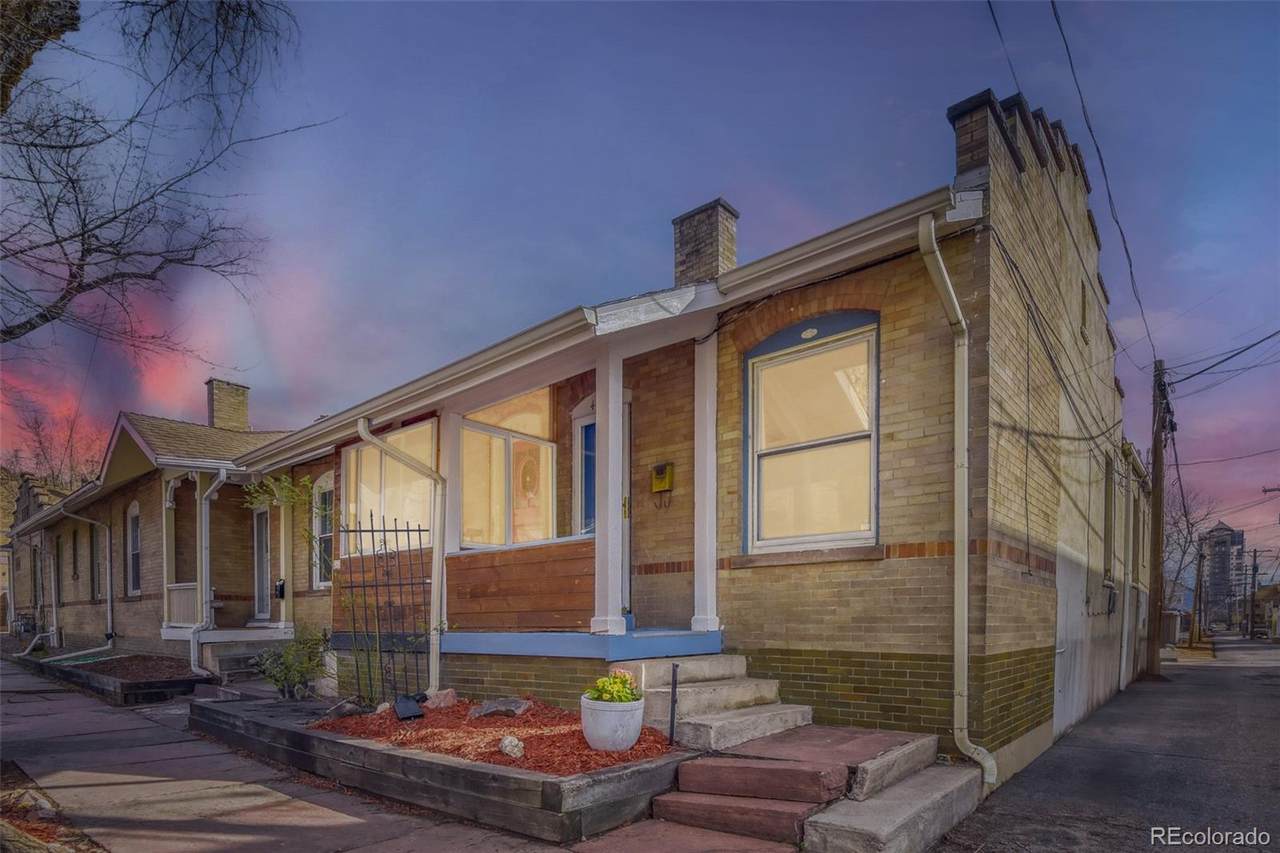 422 6th Avenue - Photo 1
