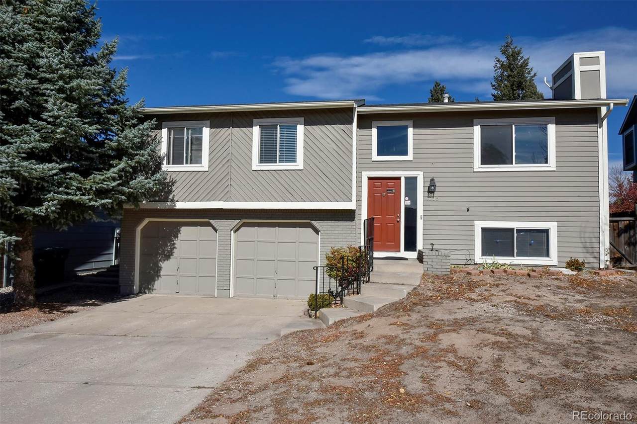 4255 Scotch Pine Drive - Photo 1