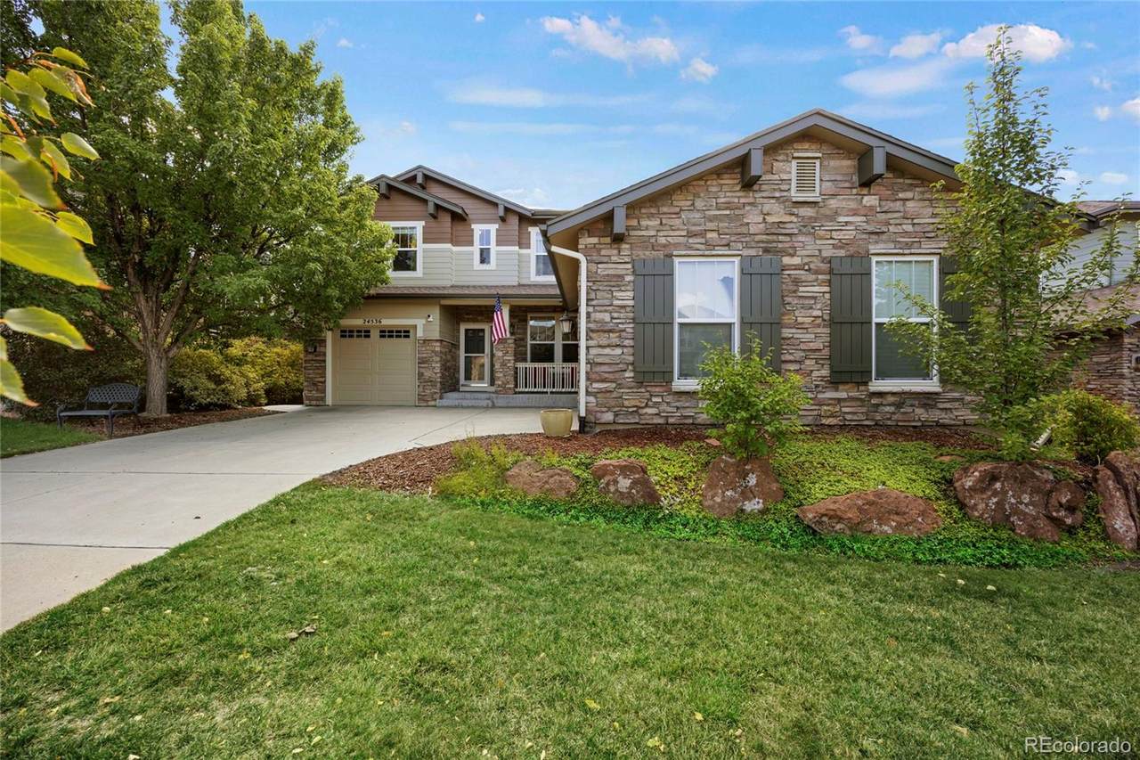 24536 Ottawa Avenue - Photo 1