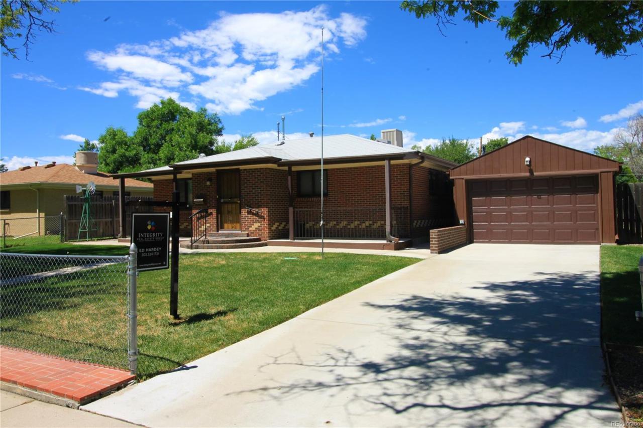 3021 Billings Street - Photo 1