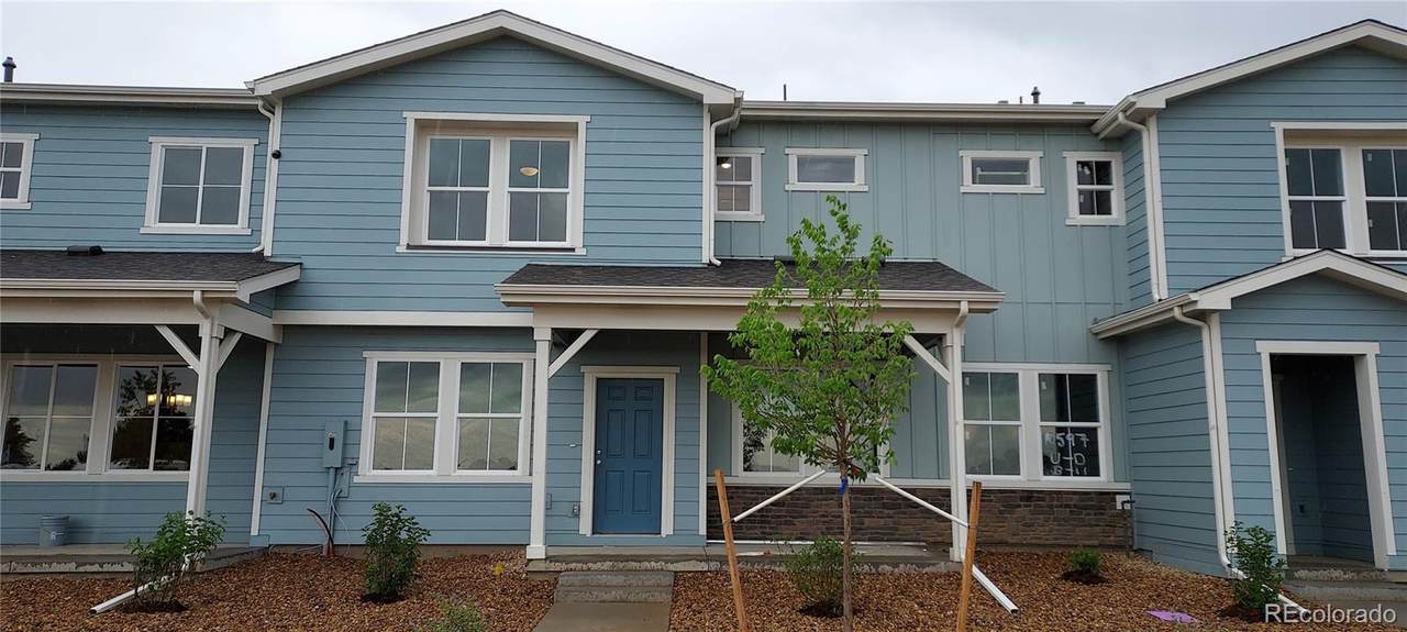 10565 Paris Street - Photo 1