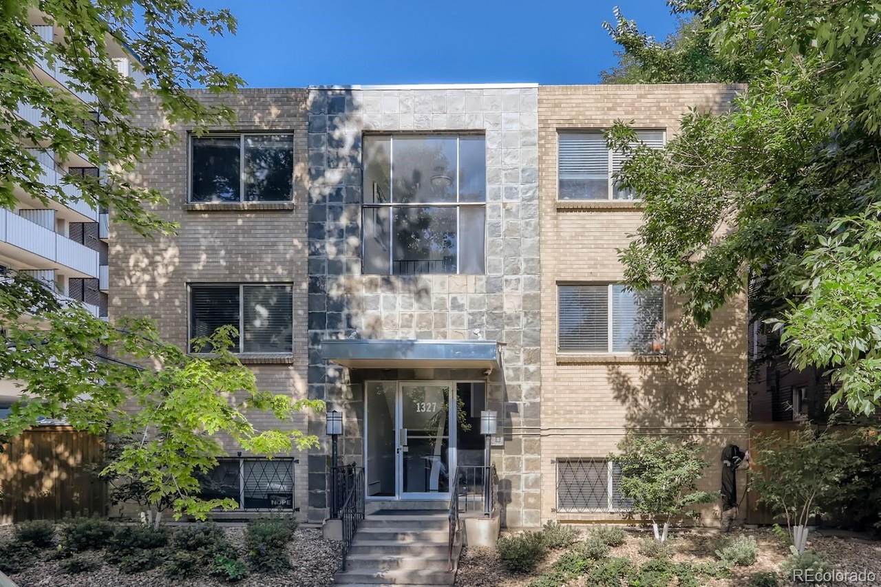 1327 Steele Street - Photo 1