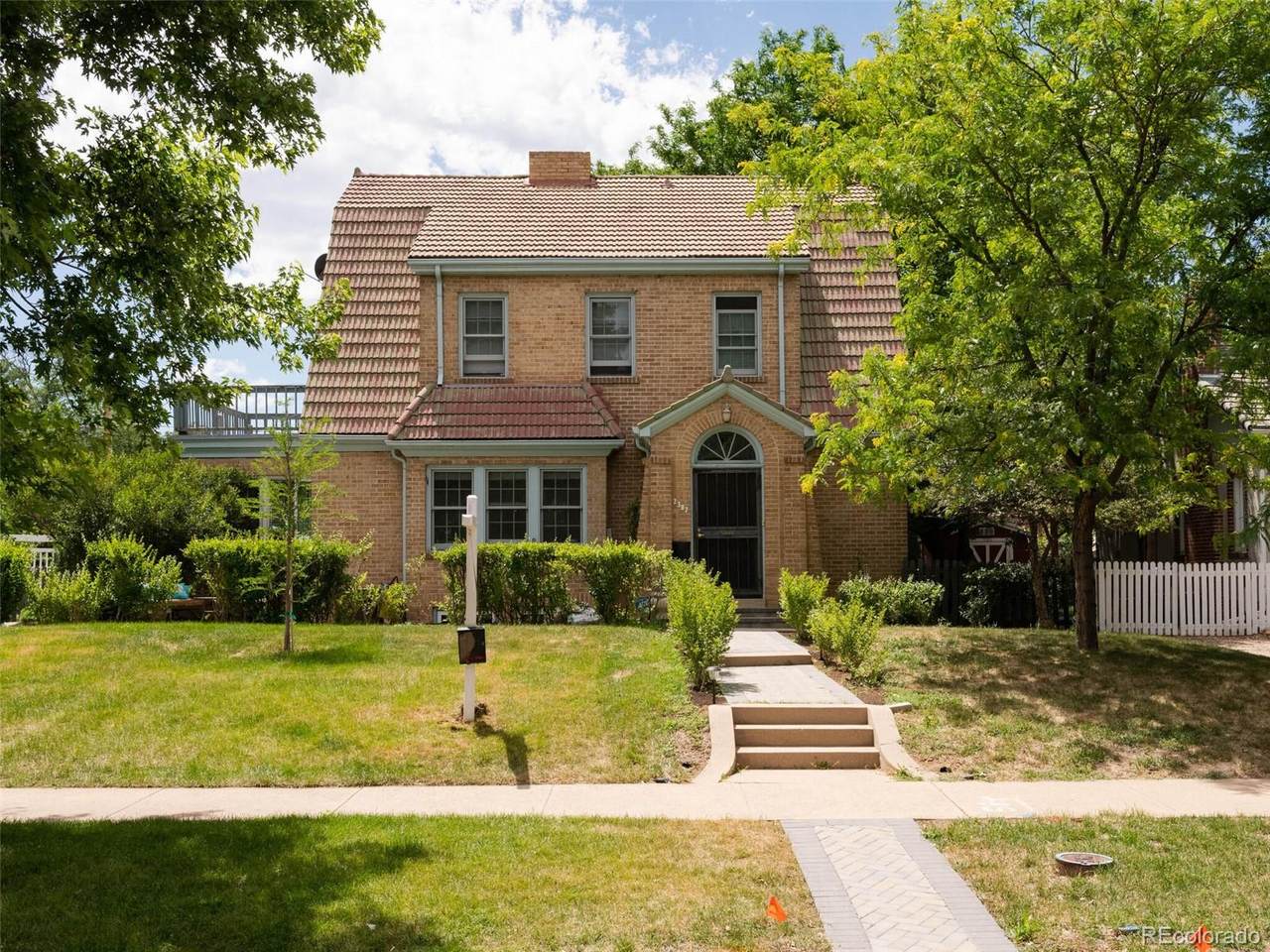 2307 Ivy Street - Photo 1