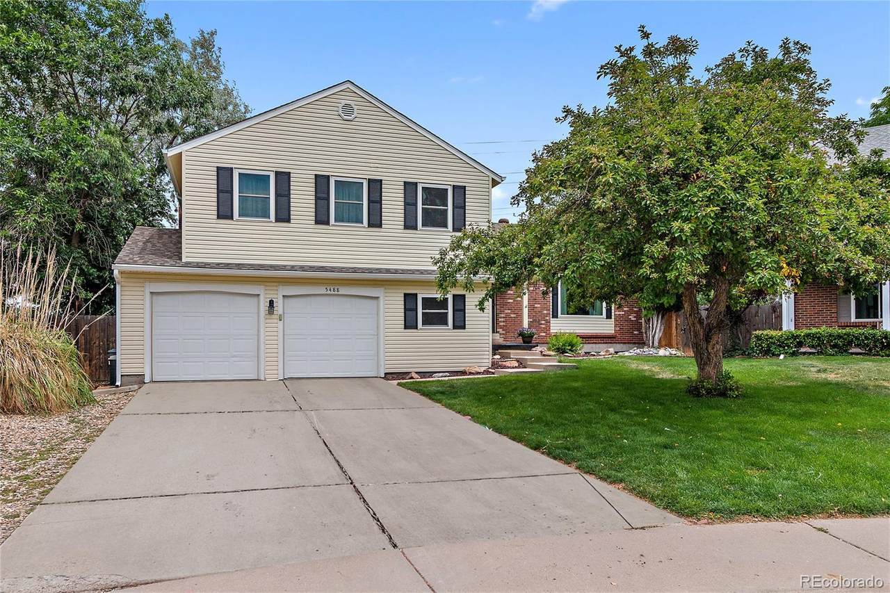 5488 Briarwood Circle - Photo 1