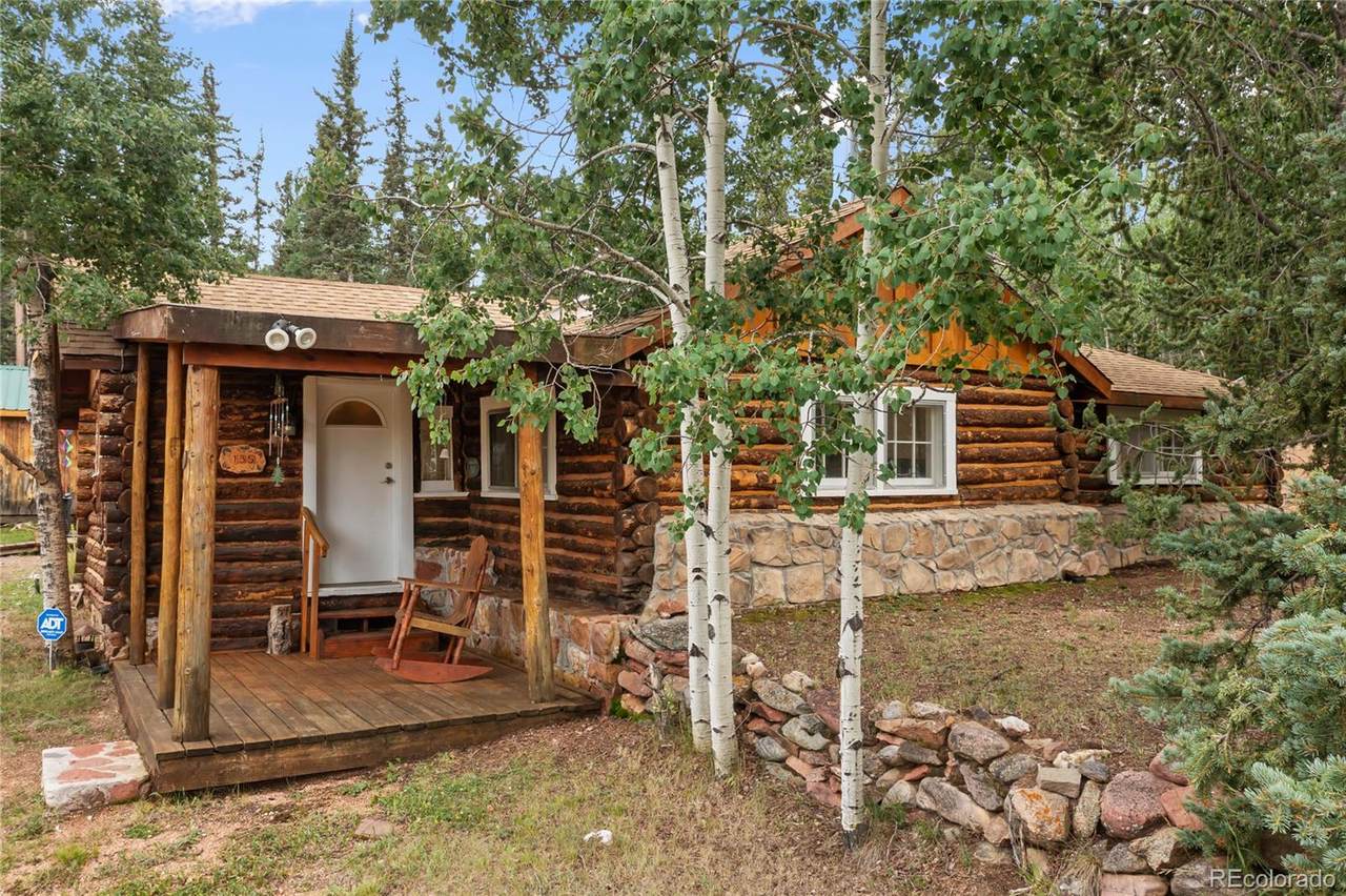 135 Daniwood Grove - Photo 1