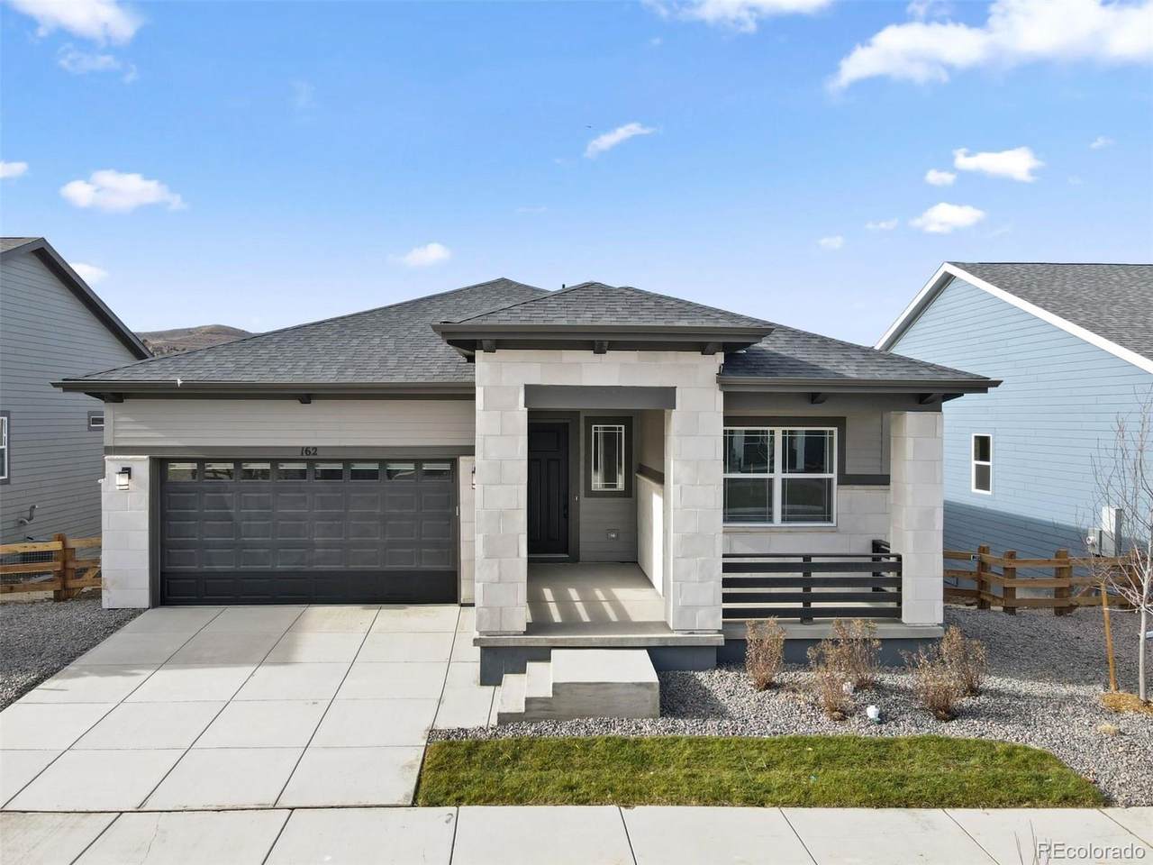 162 Terry Street - Photo 1