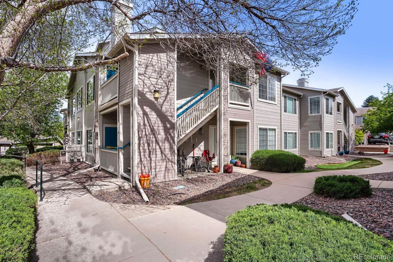 8437 Thunder Ridge Way - Photo 1