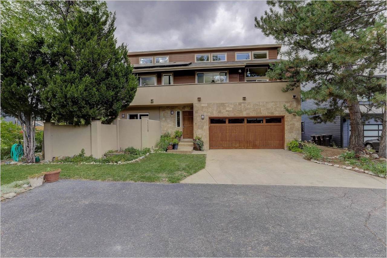 2209 Juniper Court - Photo 1