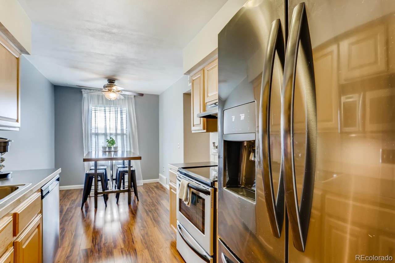 7395 Eastman Avenue - Photo 1