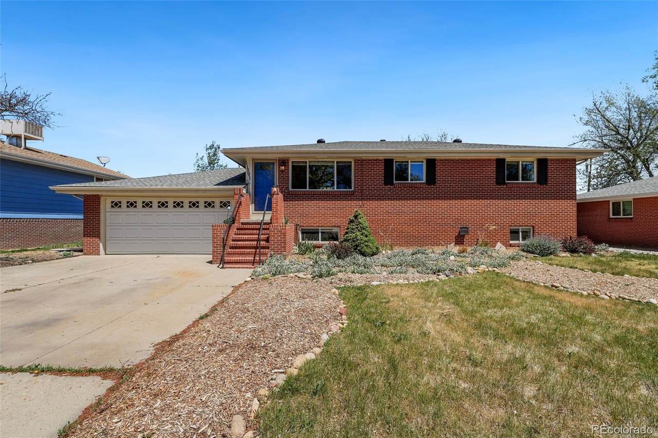 11291 47th Avenue - Photo 1