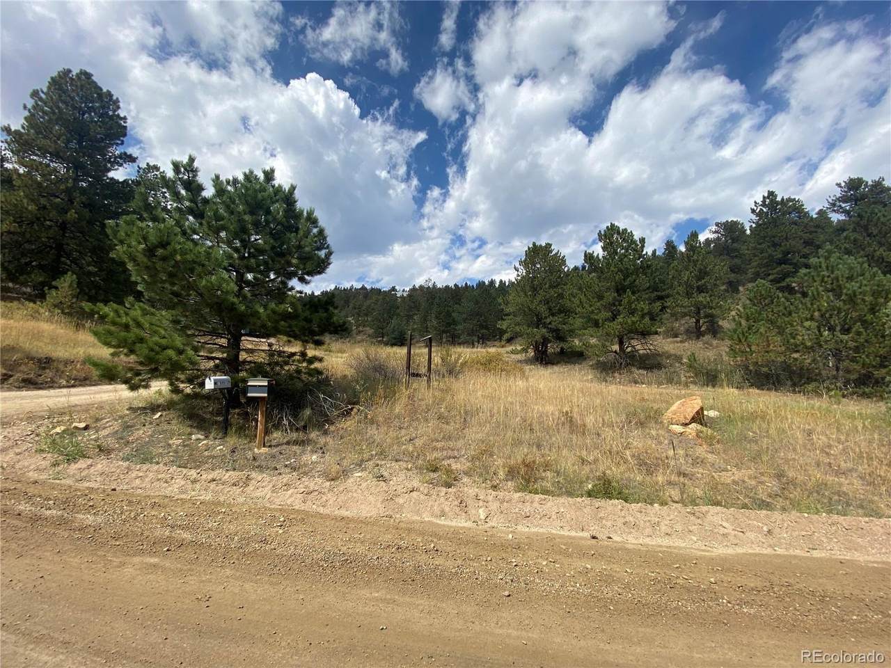 000 Raven Drive - Photo 1