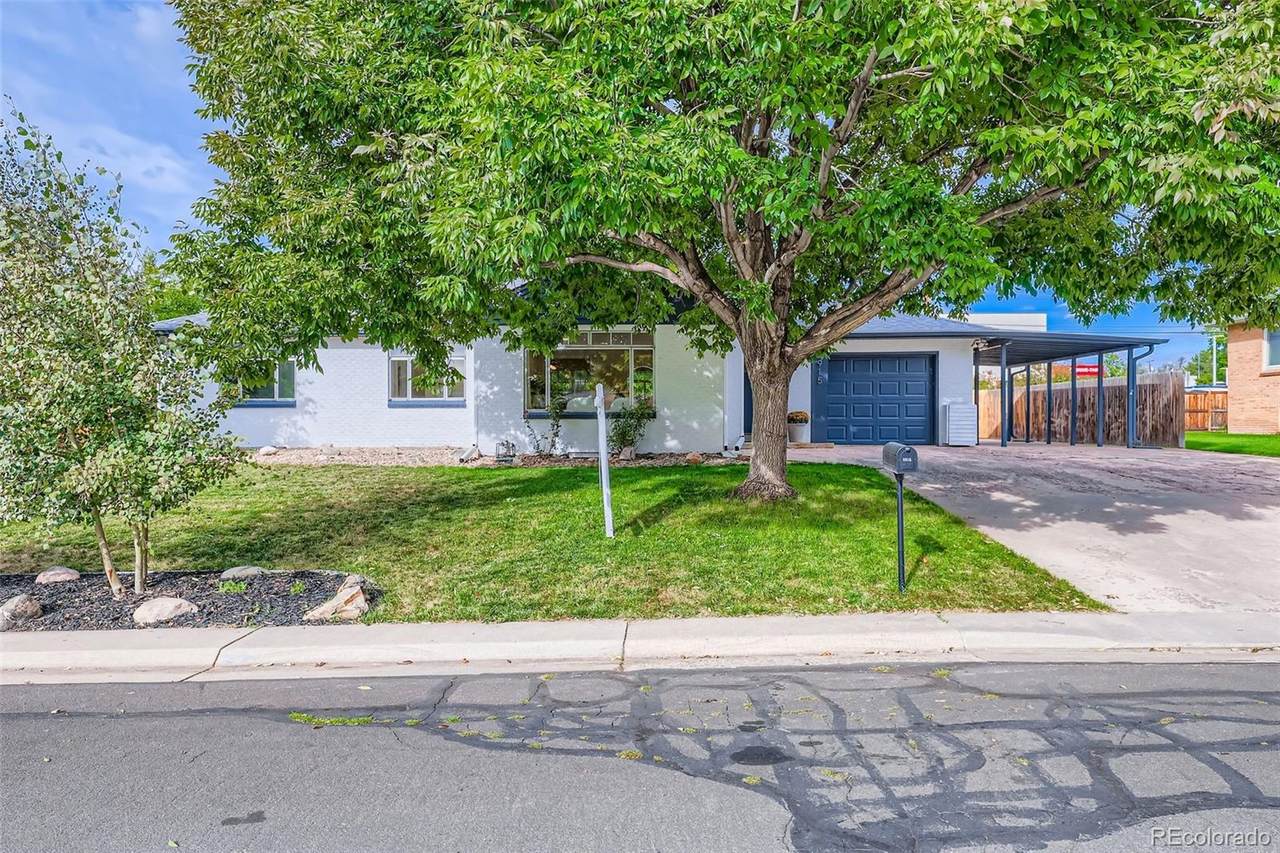 2915 Webster Street - Photo 1