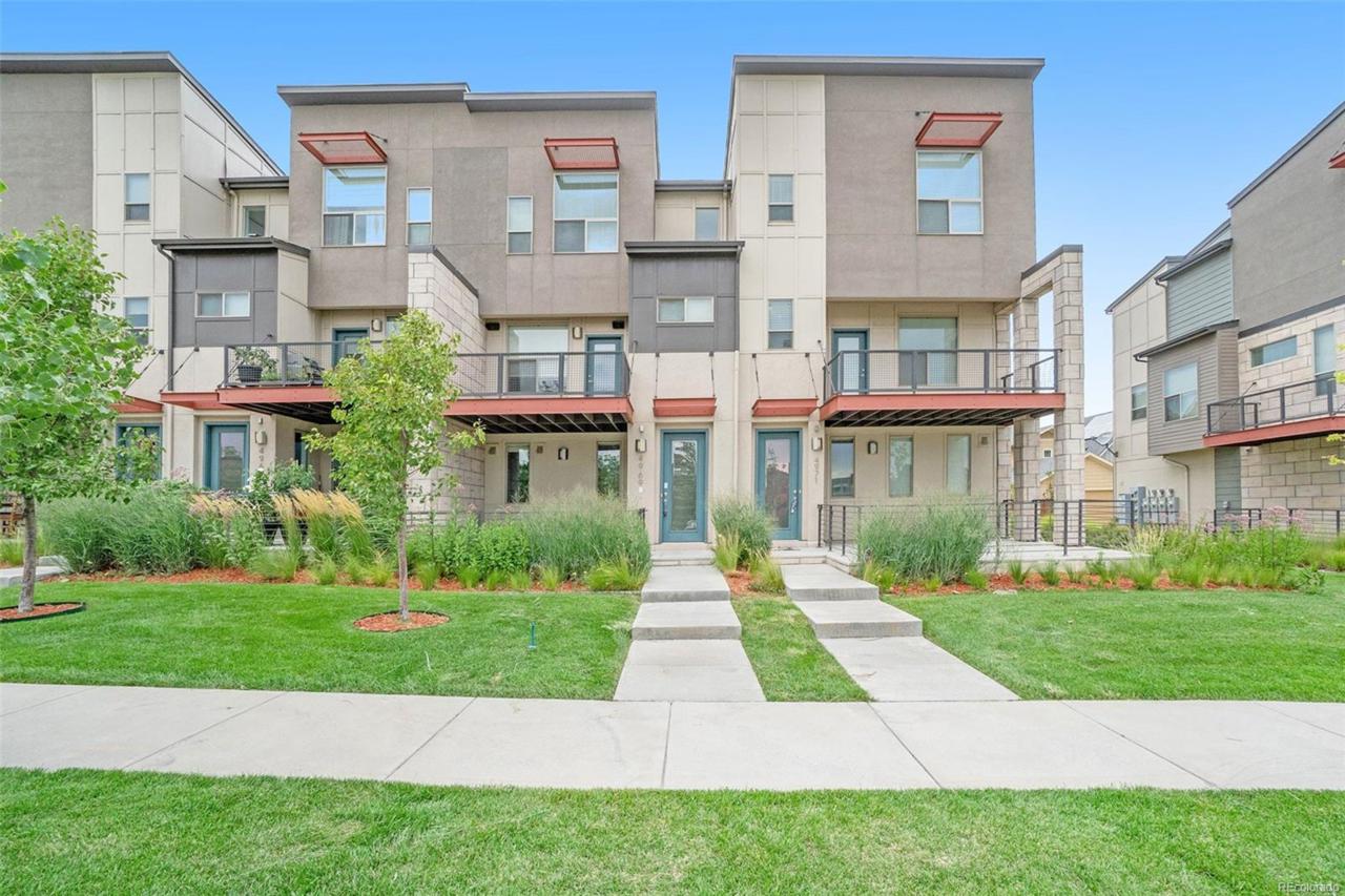 4969 Valentia Street - Photo 1