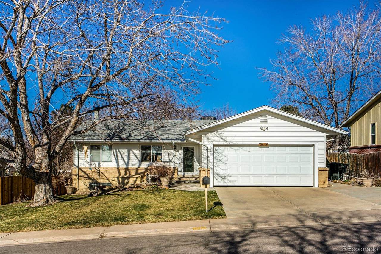 4000 Vincennes Court - Photo 1