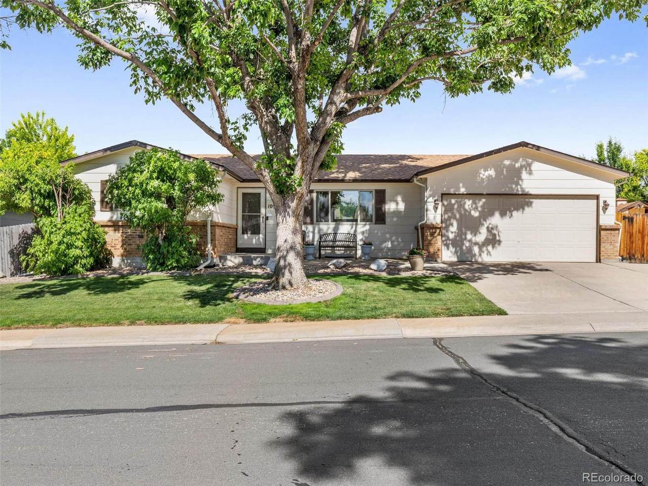 10582 King Street - Photo 1