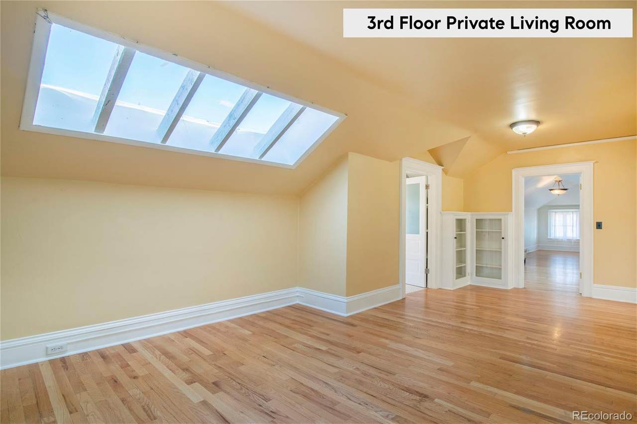 685 Emerson Street - Photo 1