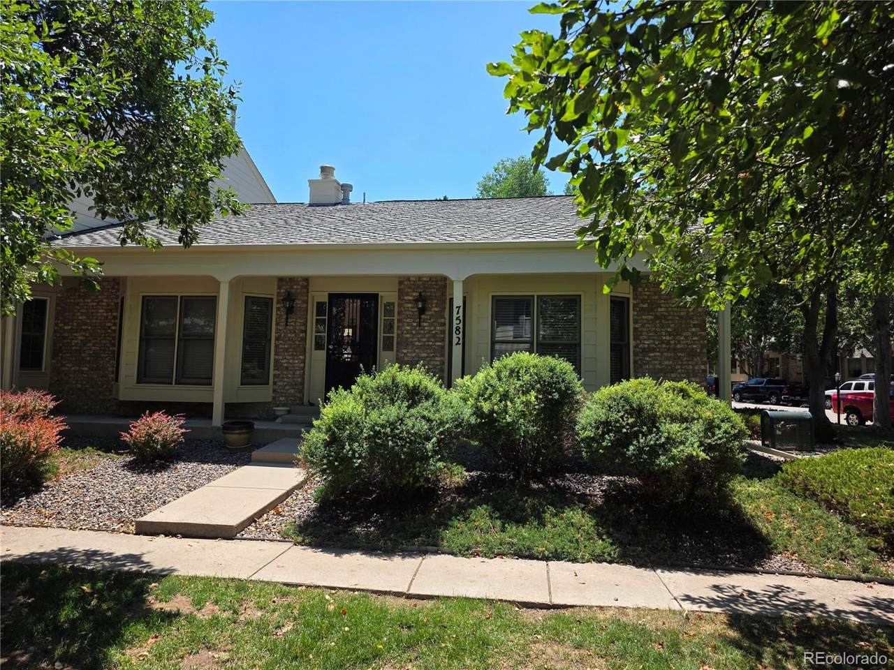 7582 Cove Circle - Photo 1