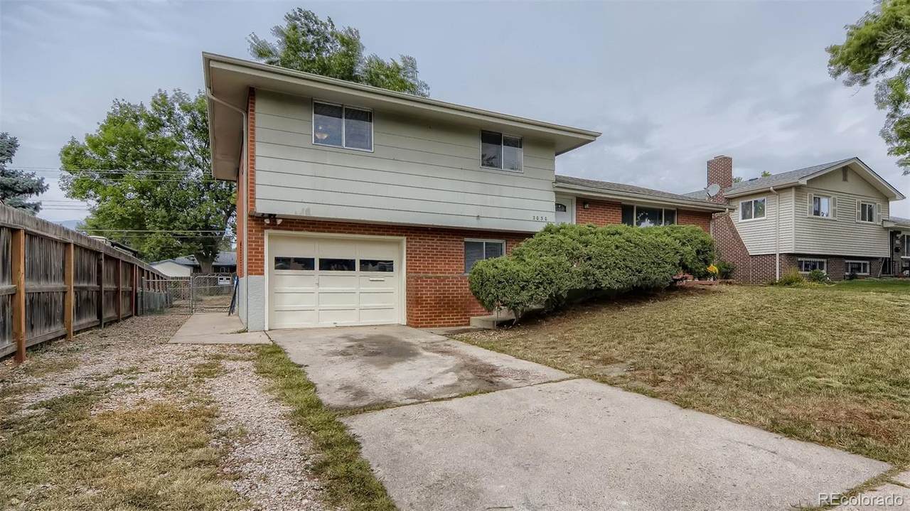2030 Afton Way - Photo 1
