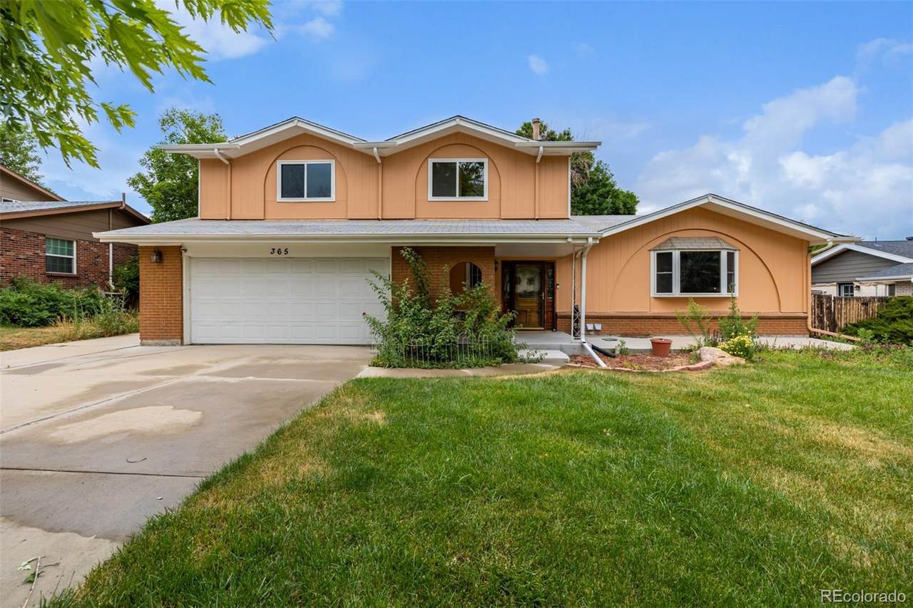 365 Titan Street - Photo 1
