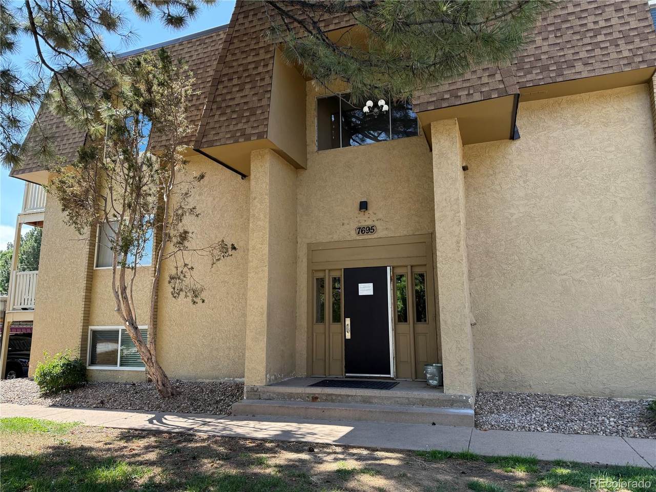 7695 Quincy Avenue - Photo 1