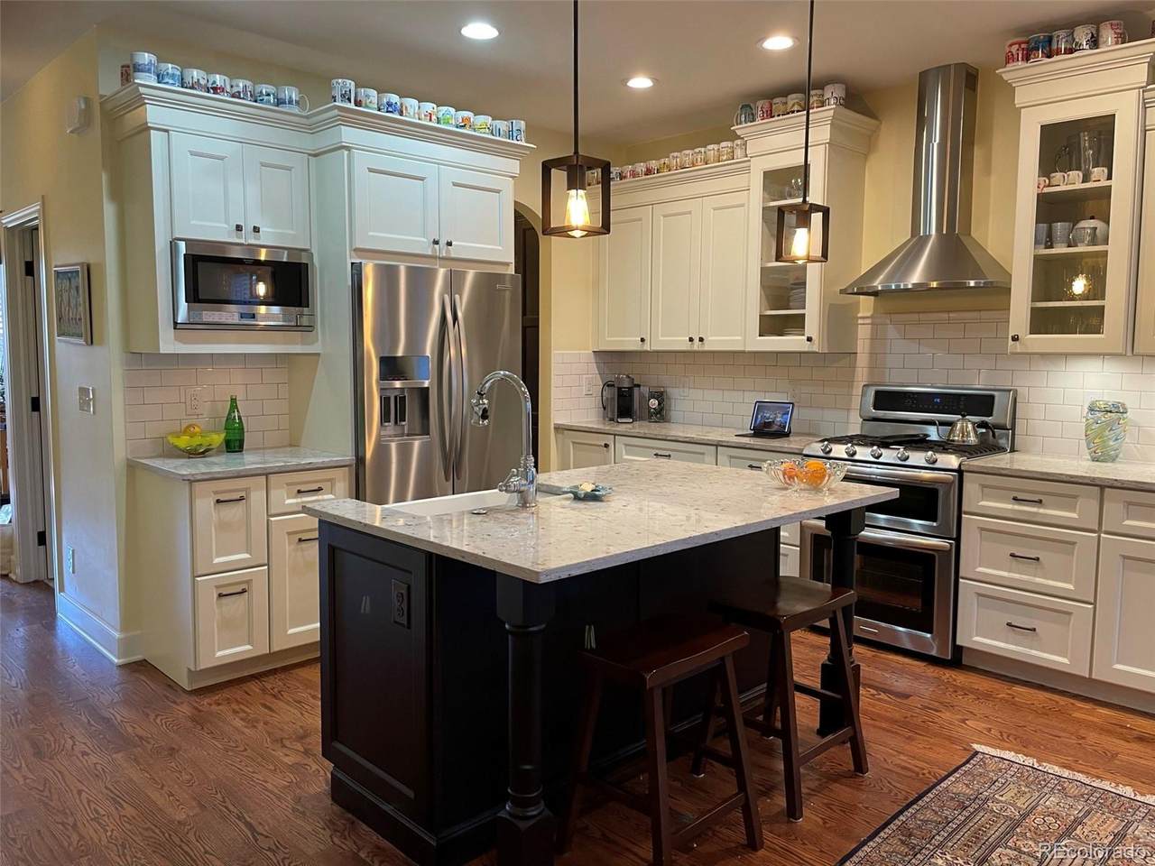 718 Birch Street - Photo 1