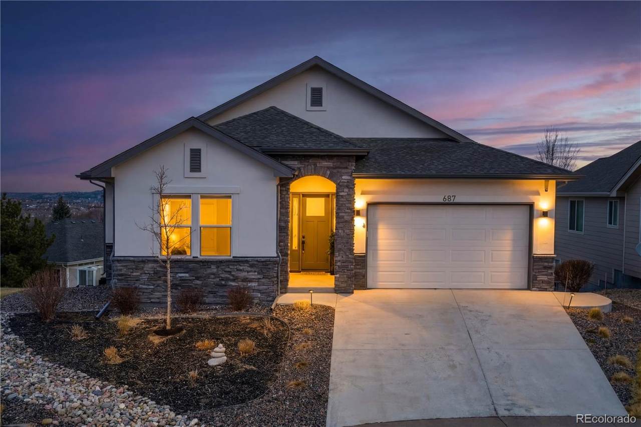 687 Easton Court - Photo 1