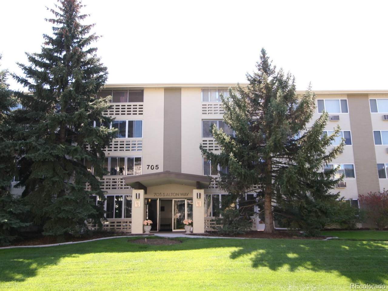 705 Alton Way - Photo 1