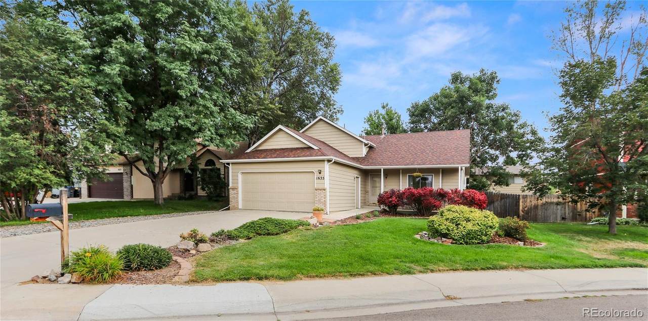 1635 Foster Drive - Photo 1