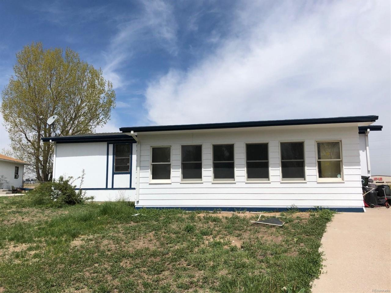 1055 Williams Street - Photo 1