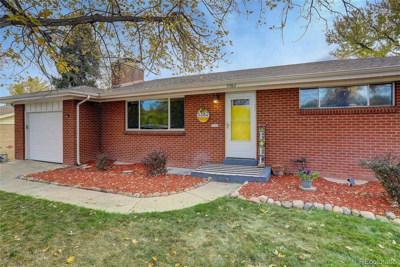 5382 Hickory Street - Photo 1