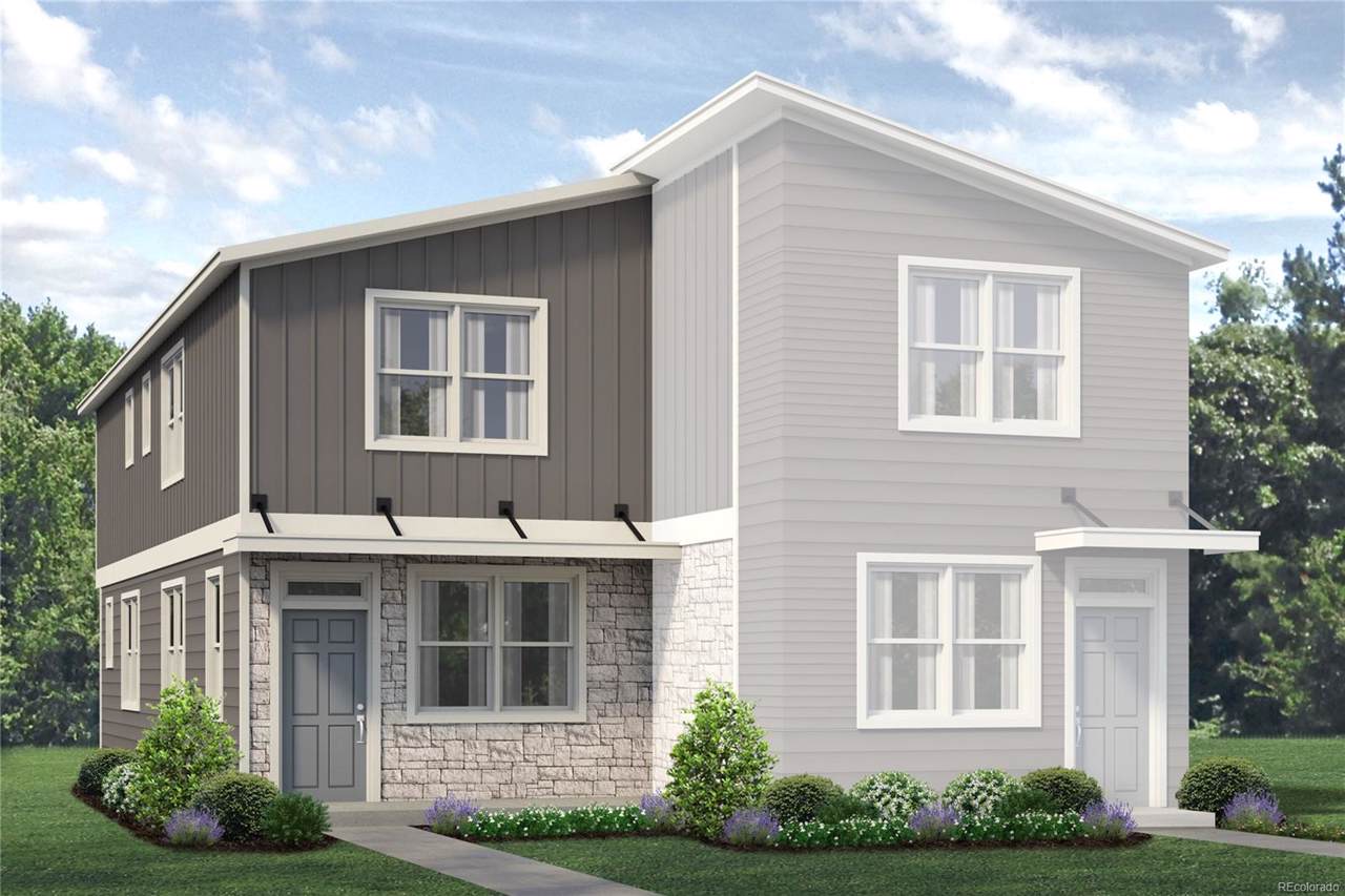 678 Grand Market Avenue - Photo 1