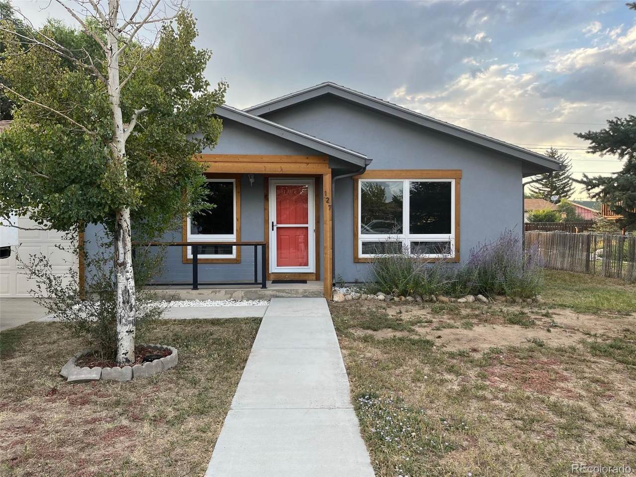 127 Baylor Drive - Photo 1